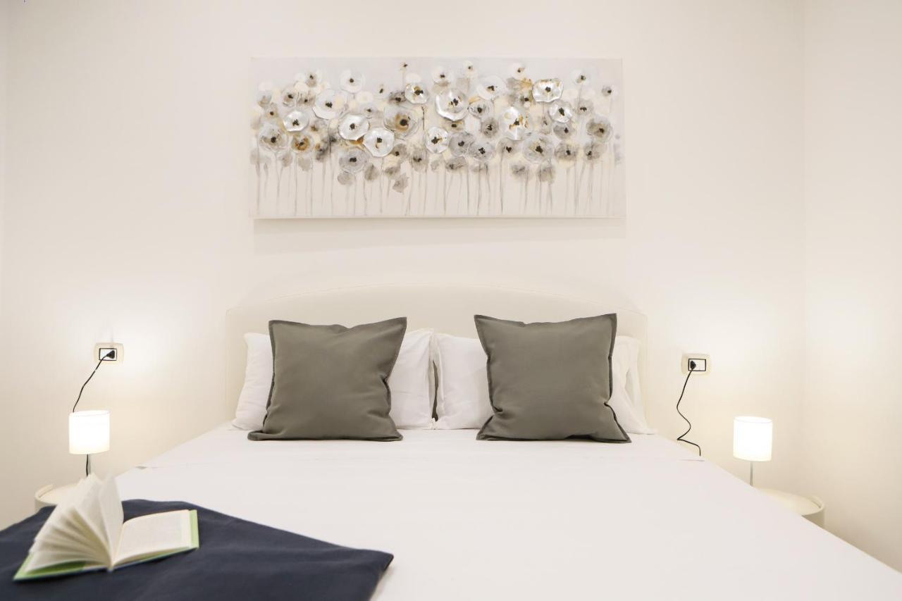 Cozy Apartment In Piazza Cavour By Wonderful Italy Naples Extérieur photo